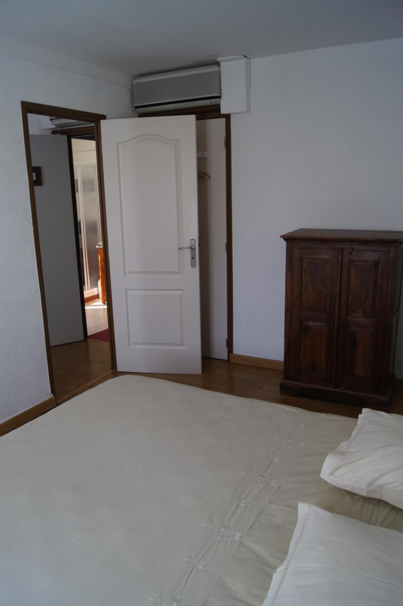 L'Orangeraie Bed & Breakfast Елн Стая снимка