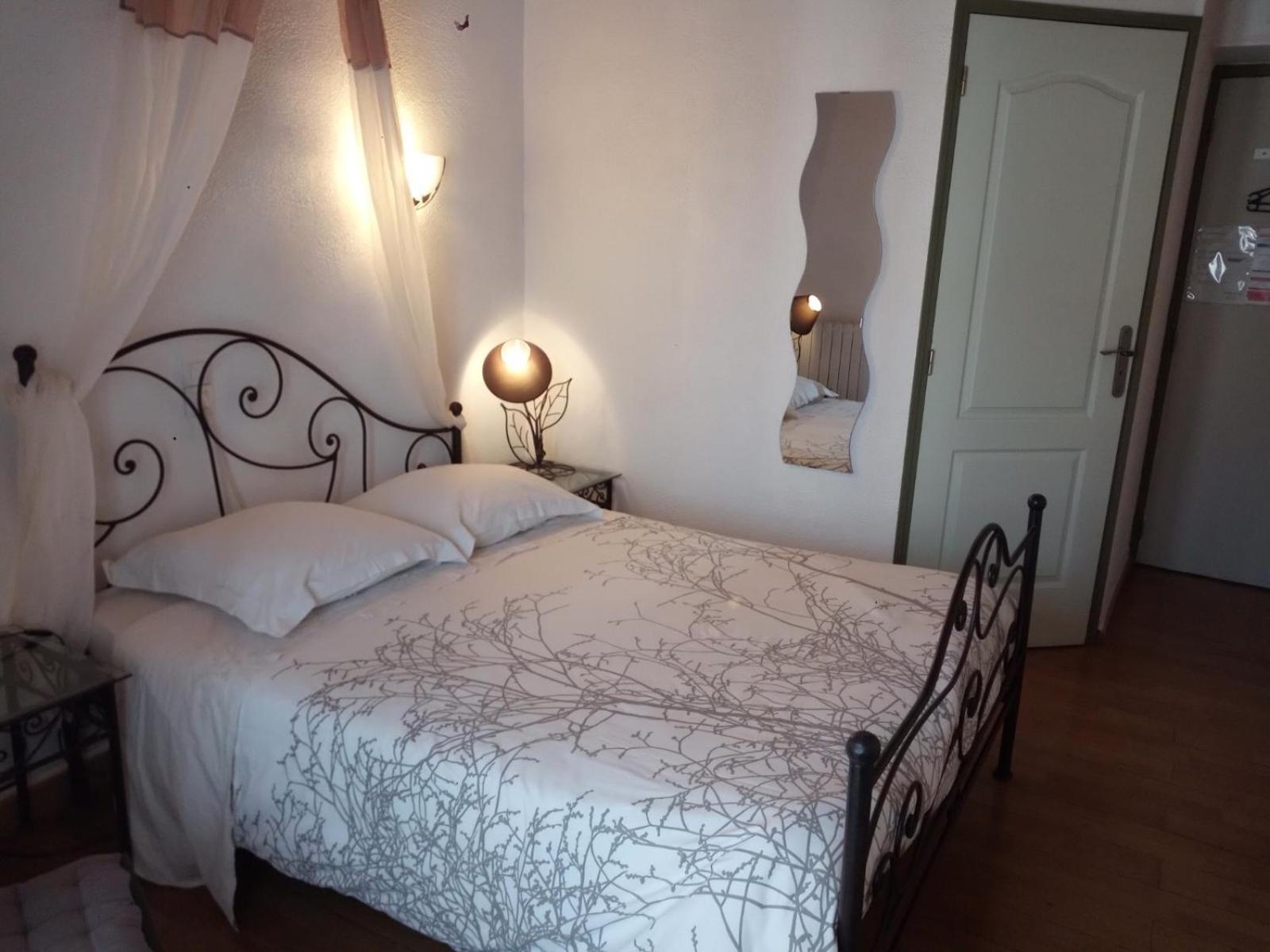 L'Orangeraie Bed & Breakfast Елн Екстериор снимка