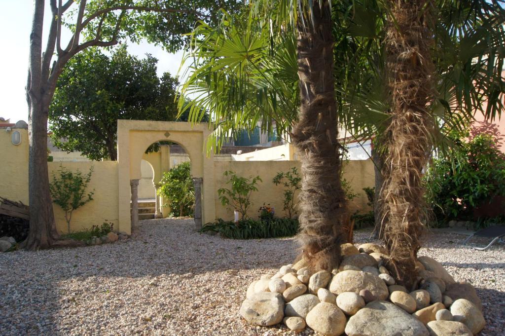 L'Orangeraie Bed & Breakfast Елн Екстериор снимка