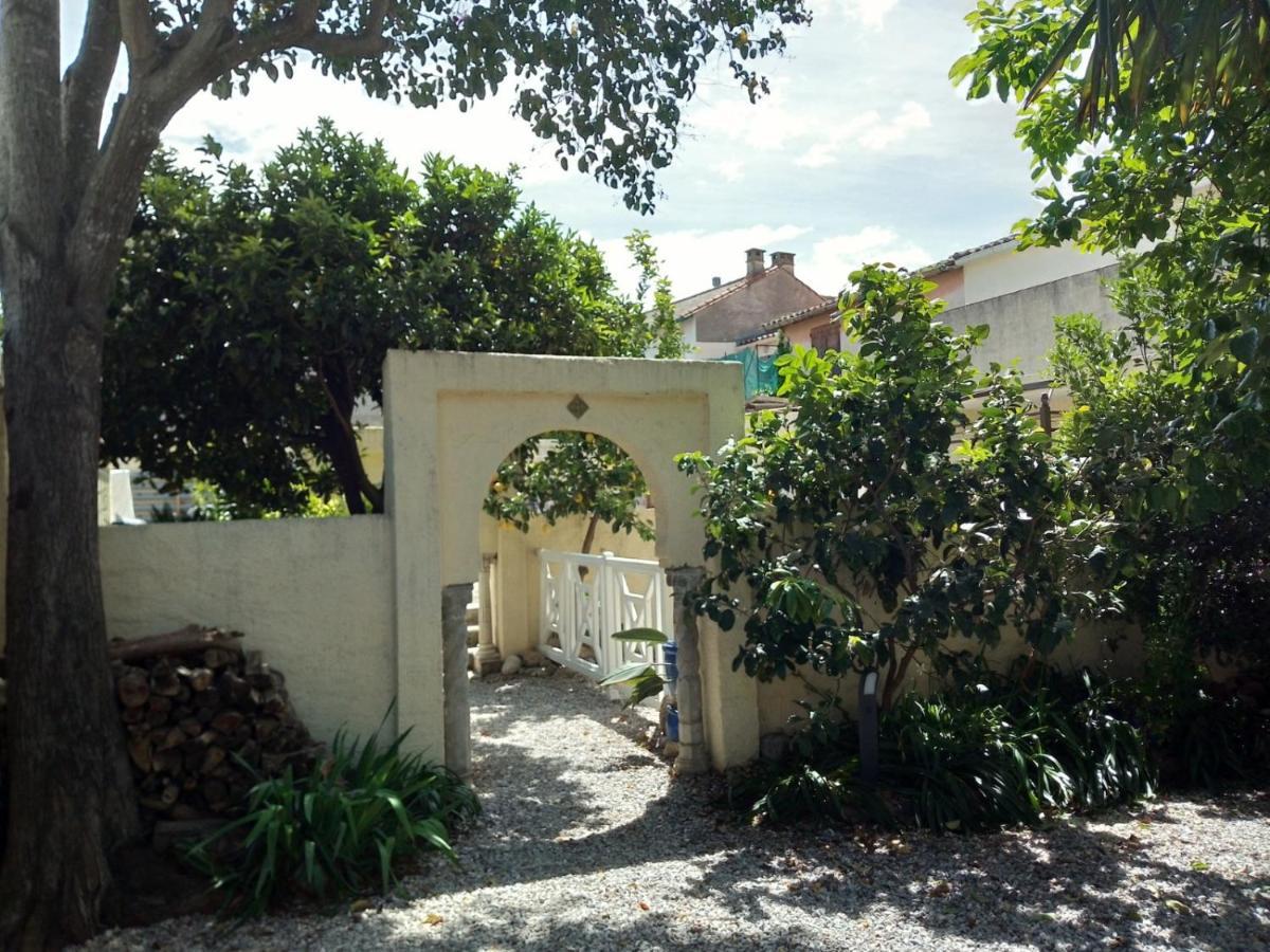L'Orangeraie Bed & Breakfast Елн Екстериор снимка